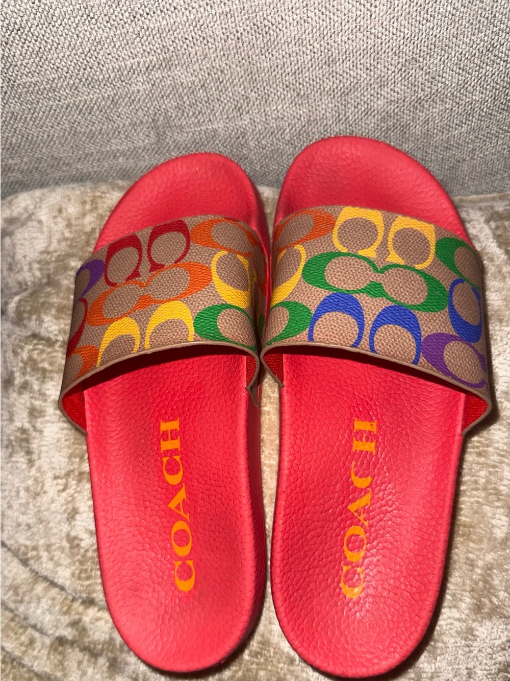 Coach unisex Rainbow Signature Slide Sandals with Red Footbed - Picture 2 of 8